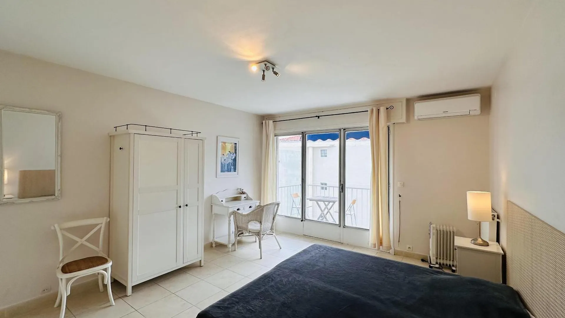 Two Bedroom Apartment On A High Floor In The Center Of Cannes A Few Steps From The Croisette Beaches - 2229 0*,  France
